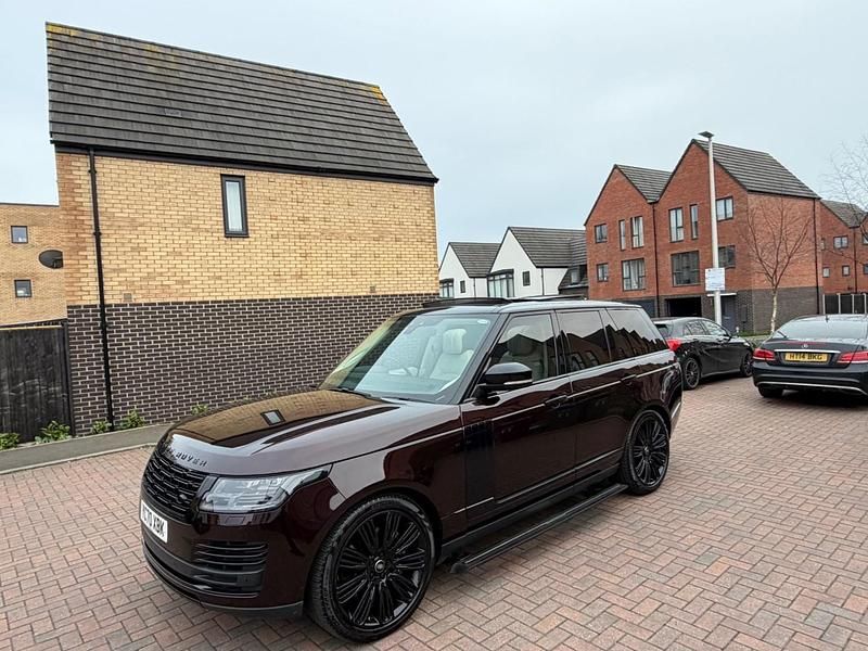 Used Land Rover Range Rover Vogue SE 400 HP (294 kW) 2020 Red SUV