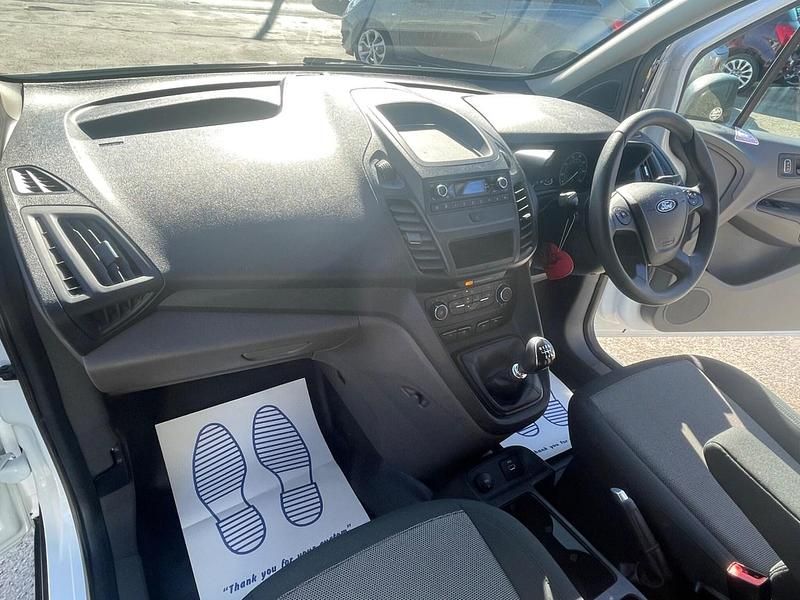 Second-hand Ford Transit Connect 100 CP (73 kW) 2020 Alb Monovolum