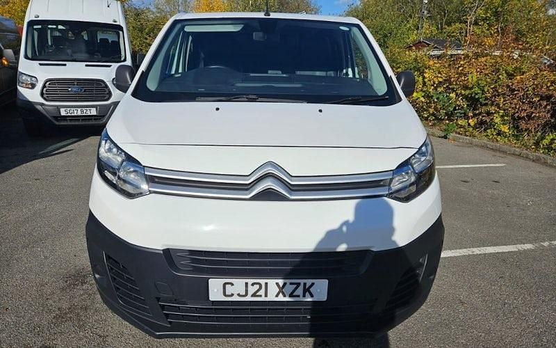 Used Citroën Dispatch 101 HP (74 kW) 2020 White MPV