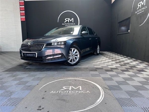 Grey Used 2021 Skoda Superb SE Technology Hatchback | £16,695 (Fair price) - Image 1/1