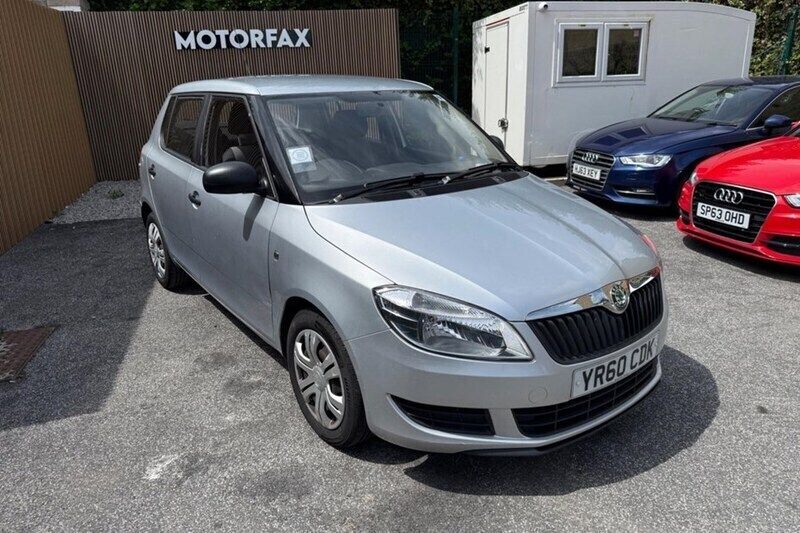 Silver Used 2010 Skoda Fabia Hatchback | £1,990 (Super price) - Image 1/1