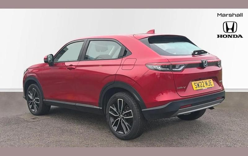 Used Honda HR-V Elegance 128 HP (94 kW) 2022 Red SUV