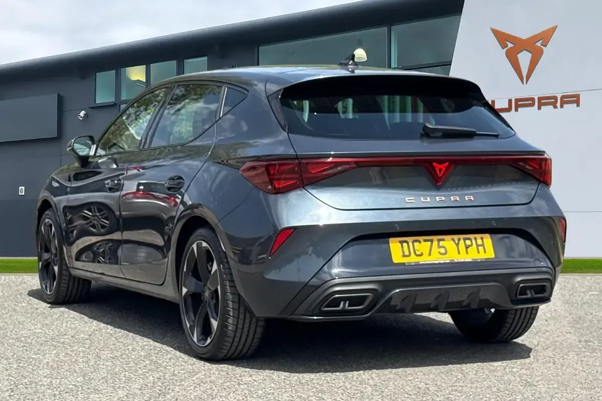 New Cupra Leon 150 HP (110 kW) 2026 Grey Hatchback