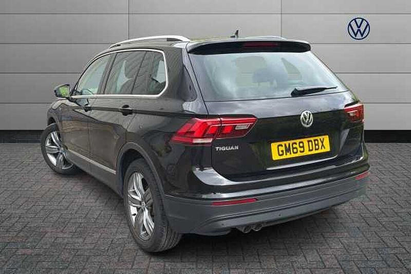 Usado VW Tiguan Match 150 HP (110 kW) 2020 Preto SUV