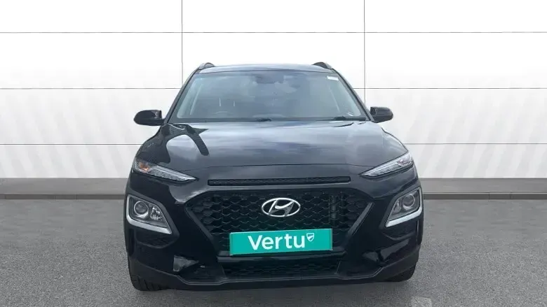 Second-hand Hyundai Kona Edition 120 CP (88 kW) 2020 Negru SUV