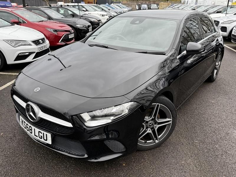 Used Mercedes A180 SE 136 HP (100 kW) 2018 Black Hatchback