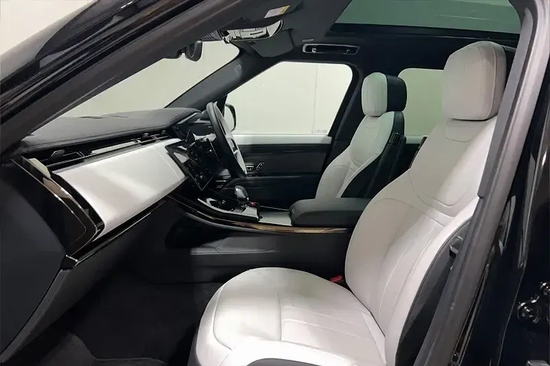 Used Land Rover Range Rover Sport SE Dynamic 296 HP (217 kW) 2024 Black SUV