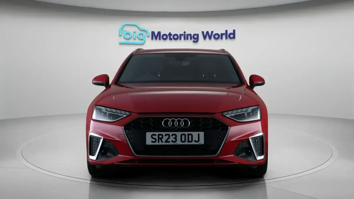 Used Audi A4 S-Line 150 HP (110 kW) 2023 Red Estate