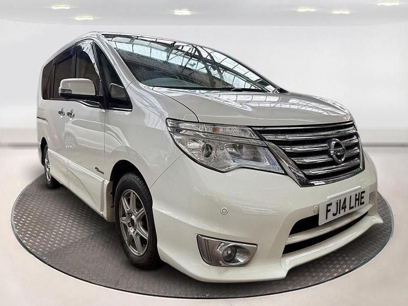 Used Nissan Serena 2014 White MPV