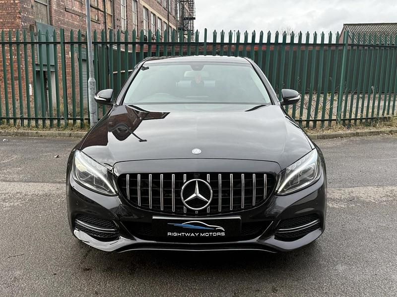 Used Mercedes C250 204 HP (150 kW) 2015 Black Sedan