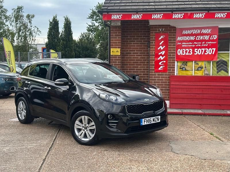 Black pearl Used 2016 Kia Sportage 2 SUV | £7,777 (A bit pricey) - Image 1/4