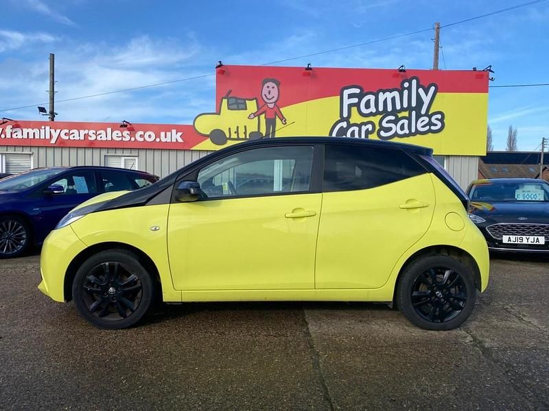 Used Toyota Aygo X-cite 2017 Yellow Hatchback