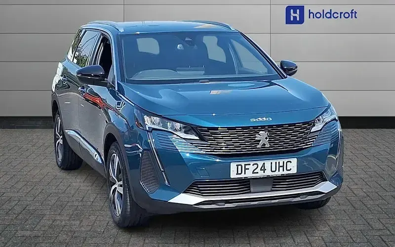 Used Peugeot 5008 Allure 131 HP (96 kW) 2023 SUV