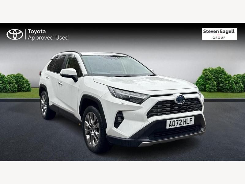White Used 2022 Toyota RAV4 Estate | £27,597 (Fair price) - Image 1/3
