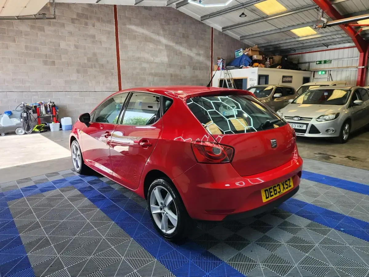 Used Seat Ibiza 85 HP (62 kW) 2014 Red Hatchback