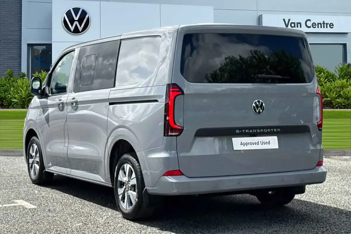 New VW T7 Pro 64 kW (88 HP) 2025 Grey Van