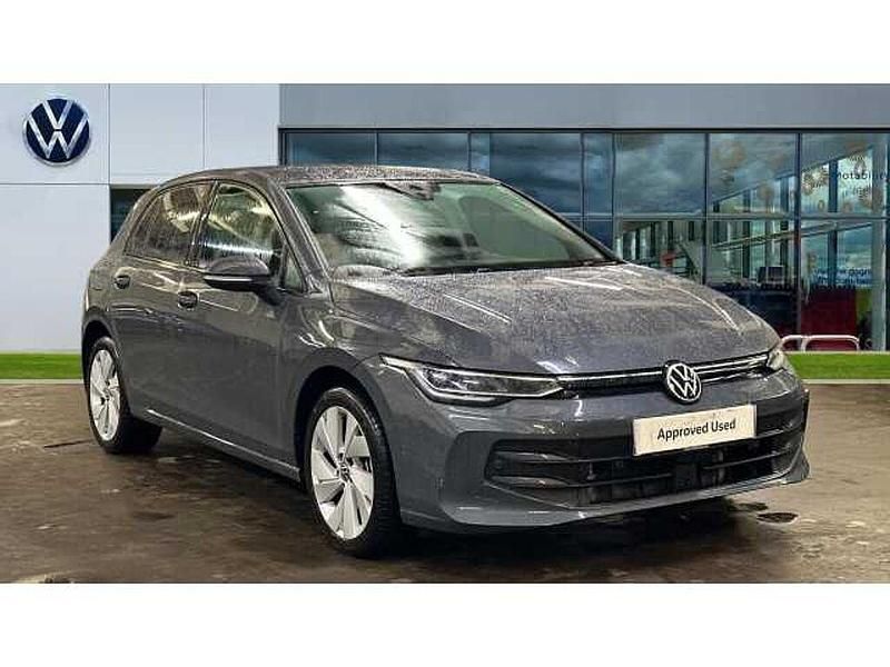 Used VW Golf VIII 204 HP (150 kW) 2025