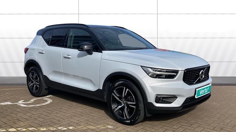 Used Volvo XC40 R-Design 163 HP (119 kW) 2021 Silver SUV