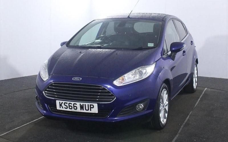Used Ford Fiesta Titanium X 101 HP (74 kW) 2017 Blue Hatchback
