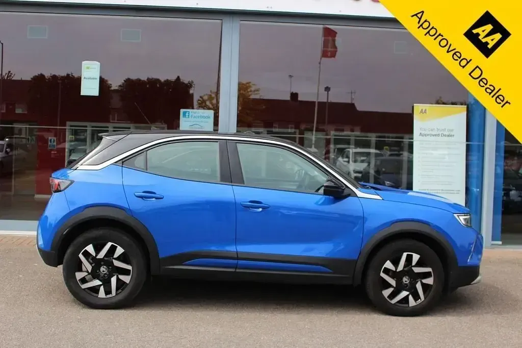 Used Vauxhall Mokka Edition 130 HP (95 kW) 2022 Blue SUV