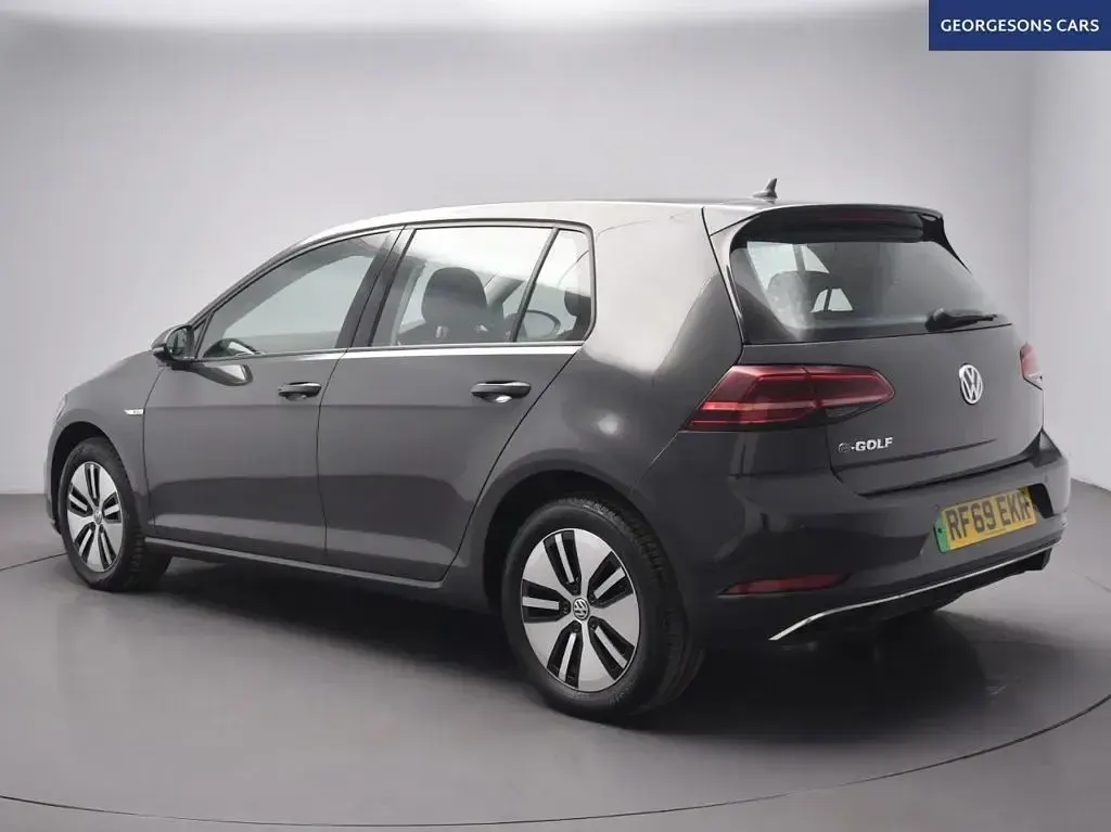 Used VW e-Golf 100 kW (136 HP) 2020 Hatchback