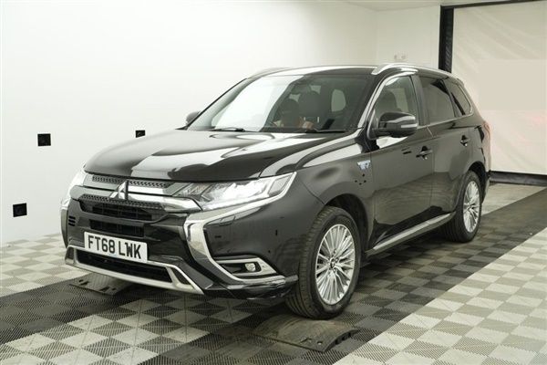 Black Used 2018 Mitsubishi Outlander SUV | £10,995 (Fair price) - Image 1/1