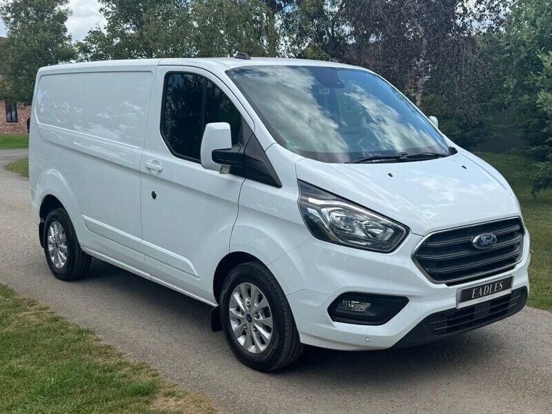 White Used 2023 Ford Transit Custom Limited Van | £17,495 (Good price) - Image 1/4