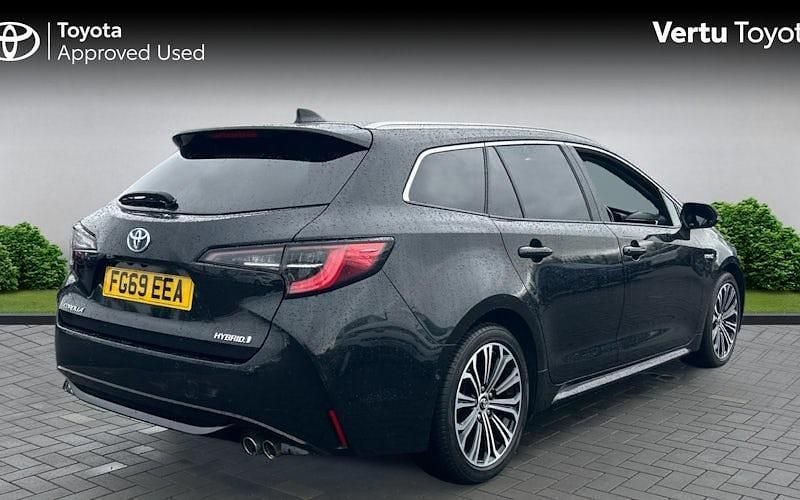 Used Toyota Corolla 184 HP (135 kW) 2022 Estate