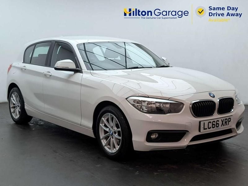 Used BMW 118 Luxury Line 2017 White Hatchback