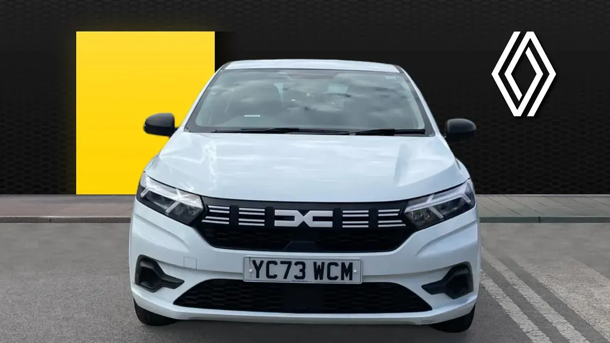 Used Dacia Sandero Essentiel 91 HP (66 kW) 2023 White Hatchback