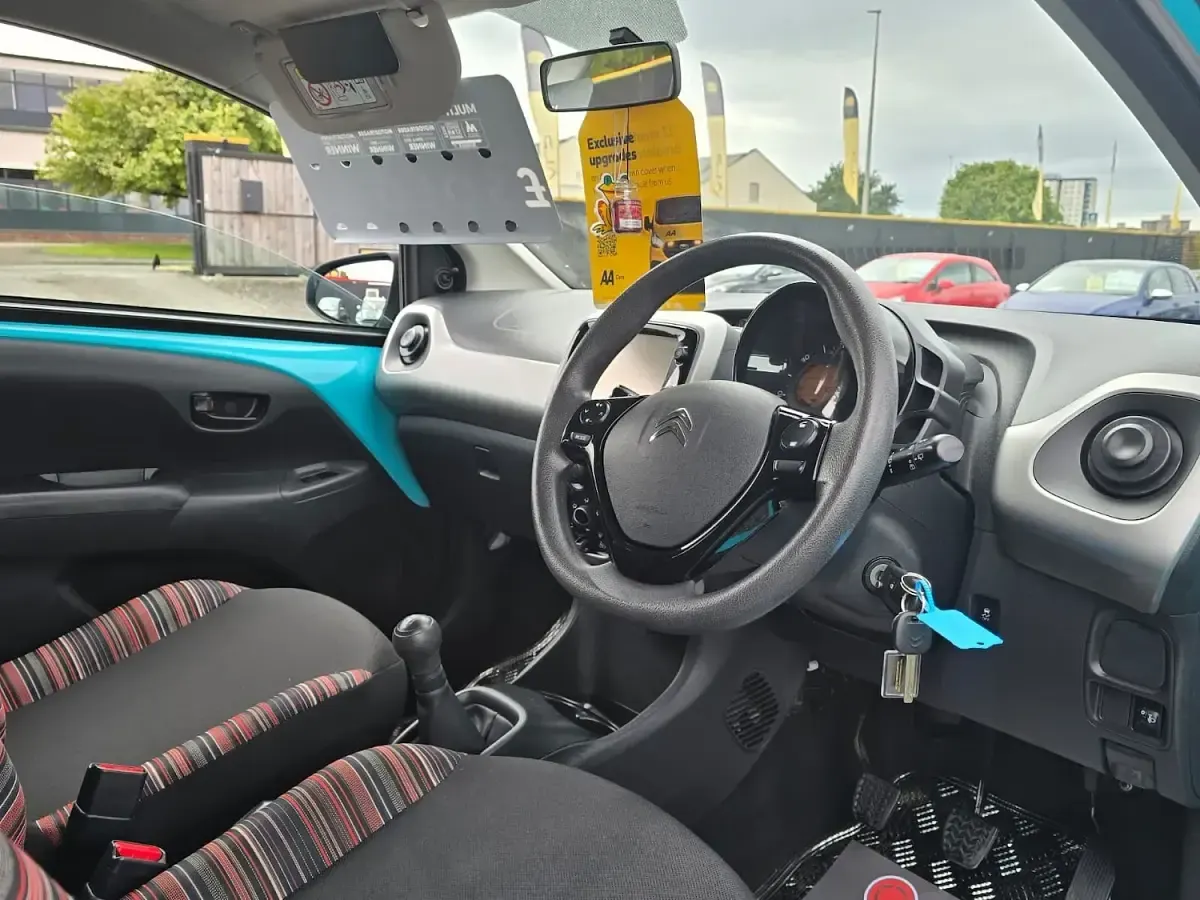 Used Citroën C1 Feel 68 HP (50 kW) 2017 Blue Hatchback