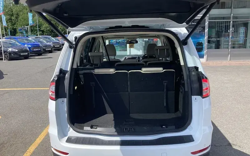 Used Ford Galaxy Titanium X 150 HP (110 kW) 2017 White MPV
