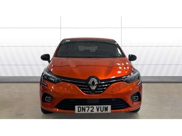 Used Renault Clio V Techno 145 HP (106 kW) 2022 Orange Hatchback