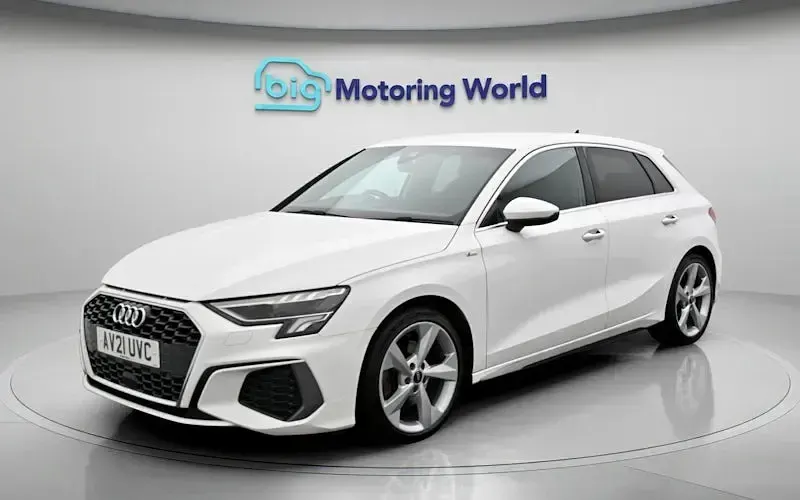Used Audi A3 Sportback S-Line 150 HP (110 kW) 2024 Hatchback