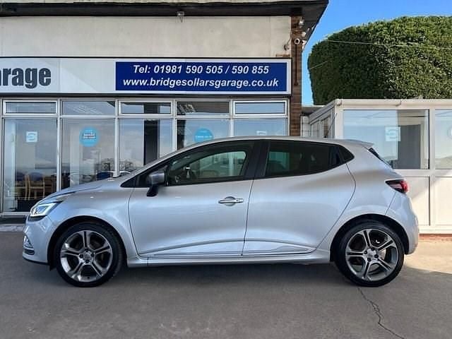 Used Renault Clio IV GT-Line 90 HP (66 kW) 2018 Silver Hatchback