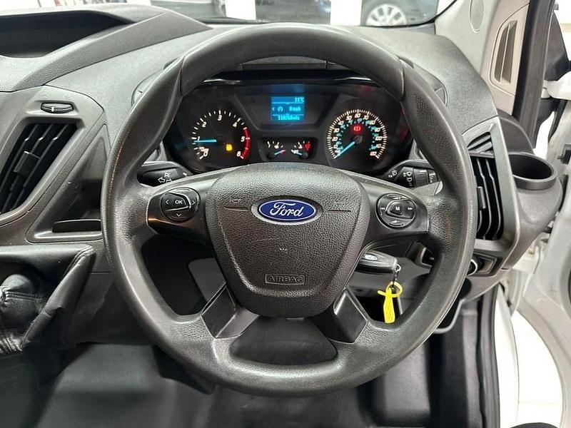 Begagnad Ford Transit Custom 105 HK (77 kW) 2017 Vit Van