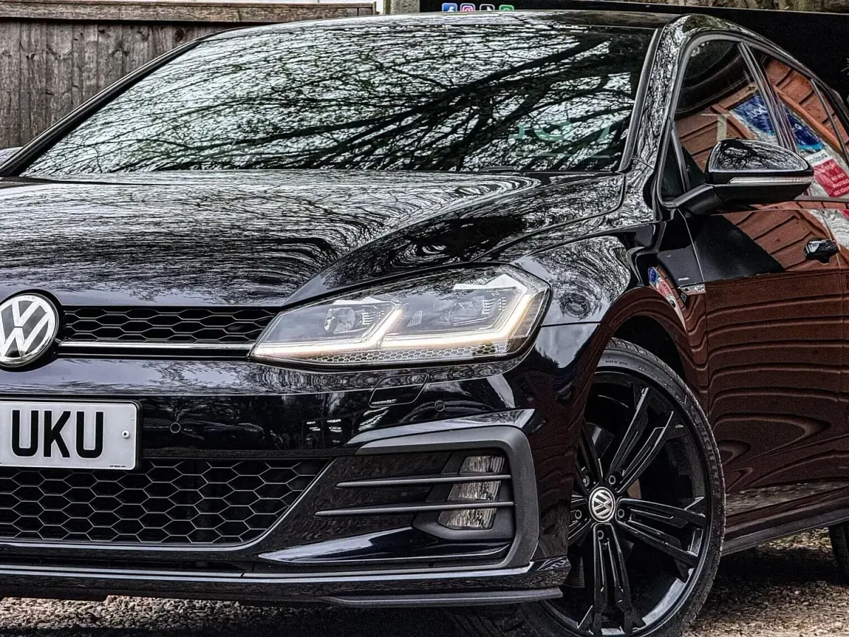 Used VW Golf VII GTD 184 HP (135 kW) 2018 Black Hatchback