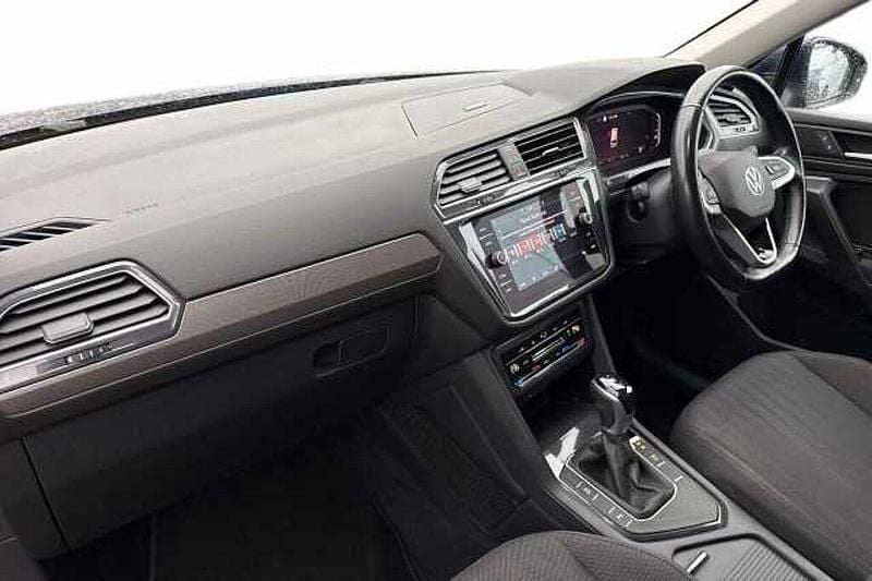 Used VW Tiguan Allspace Life 150 HP (110 kW) 2022 Blue SUV