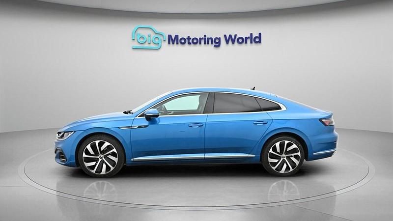 Used VW Arteon R-line 150 HP (110 kW) 2022 Blue Hatchback