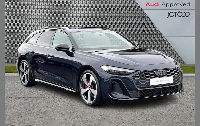 Used Audi A5 Comfort 200 HP (147 kW) 2026 Blue Estate