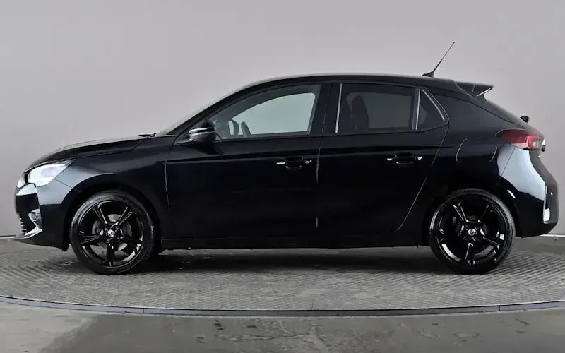 Second-hand Vauxhall Corsa 75 CP (55 kW) 2023 Negru Hatchback
