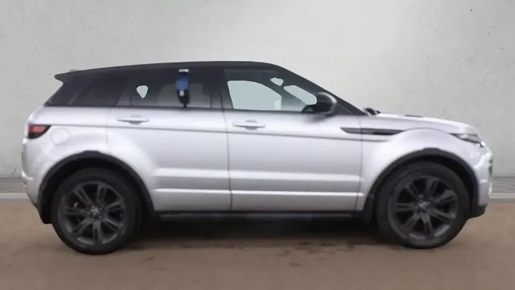 Used Land Rover Range Rover evoque Landmark 2018 Silver Estate