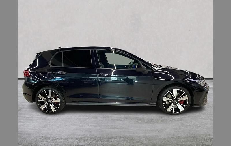 Used VW Golf VIII GTE 241 HP (177 kW) 2020 Black Hatchback
