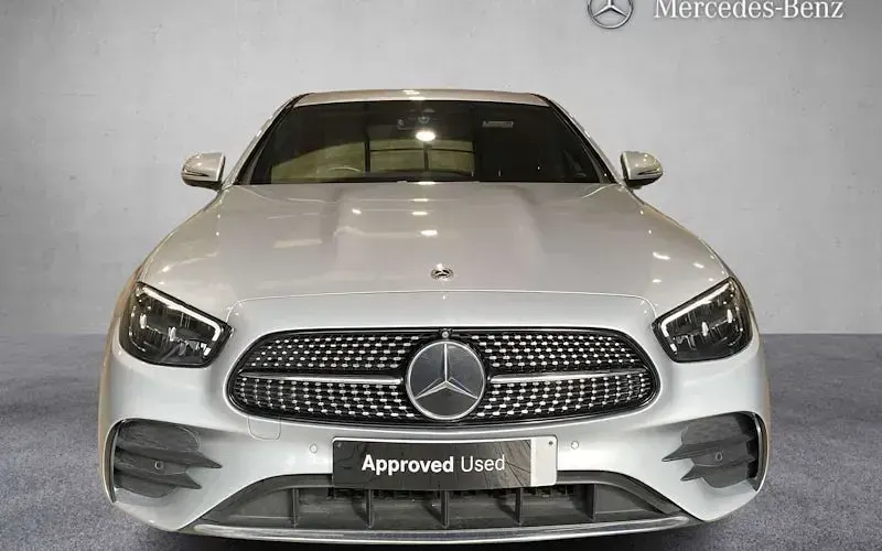 Used Mercedes E200 AMG line 200 HP (147 kW) 2023 Silver Sedan