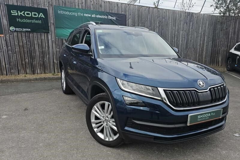 Petrol blue Used 2017 Skoda Kodiaq SUV | £18,991 (Fair price) - Image 1/4