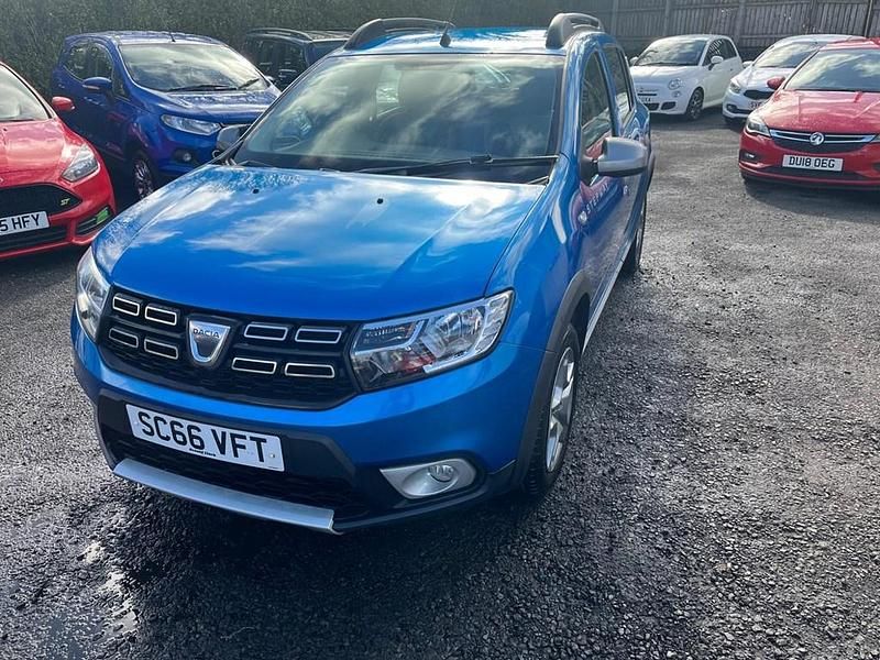 Used Dacia Sandero Ambiance 90 HP (66 kW) 2017 Blue Hatchback
