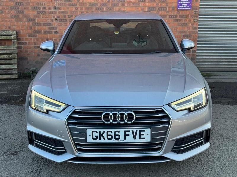 Begagnad Audi A4 S-Line 2016 Silver Sedan