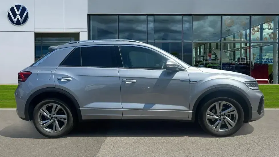 Used VW T-Roc R-line 150 HP (110 kW) 2025 Pyrite silver metallic SUV