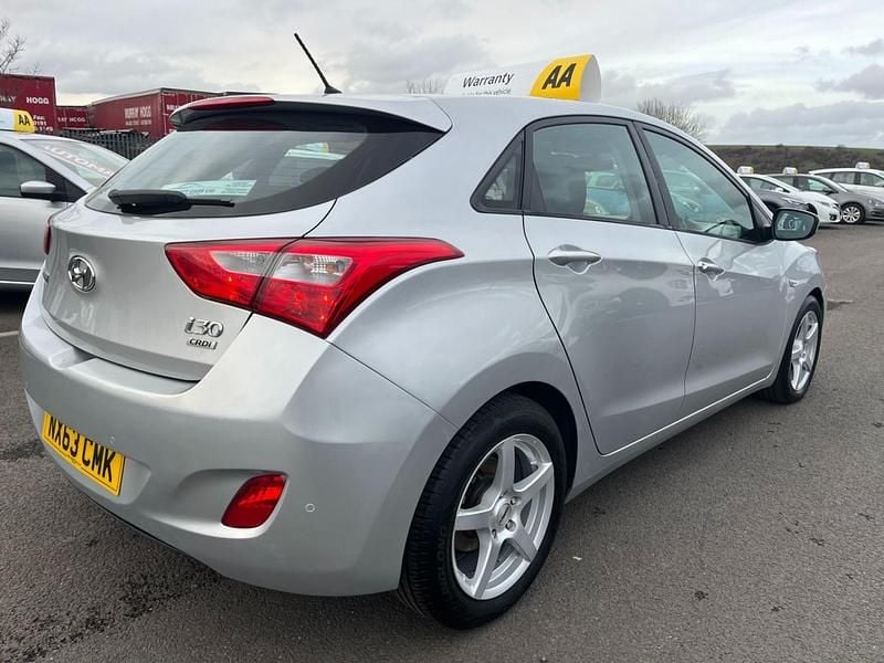 Used Hyundai i30 Active 110 HP (80 kW) 2013 Silver Hatchback