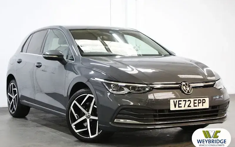 Second-hand VW Golf VIII Style 204 CP (150 kW) 2024 Hatchback